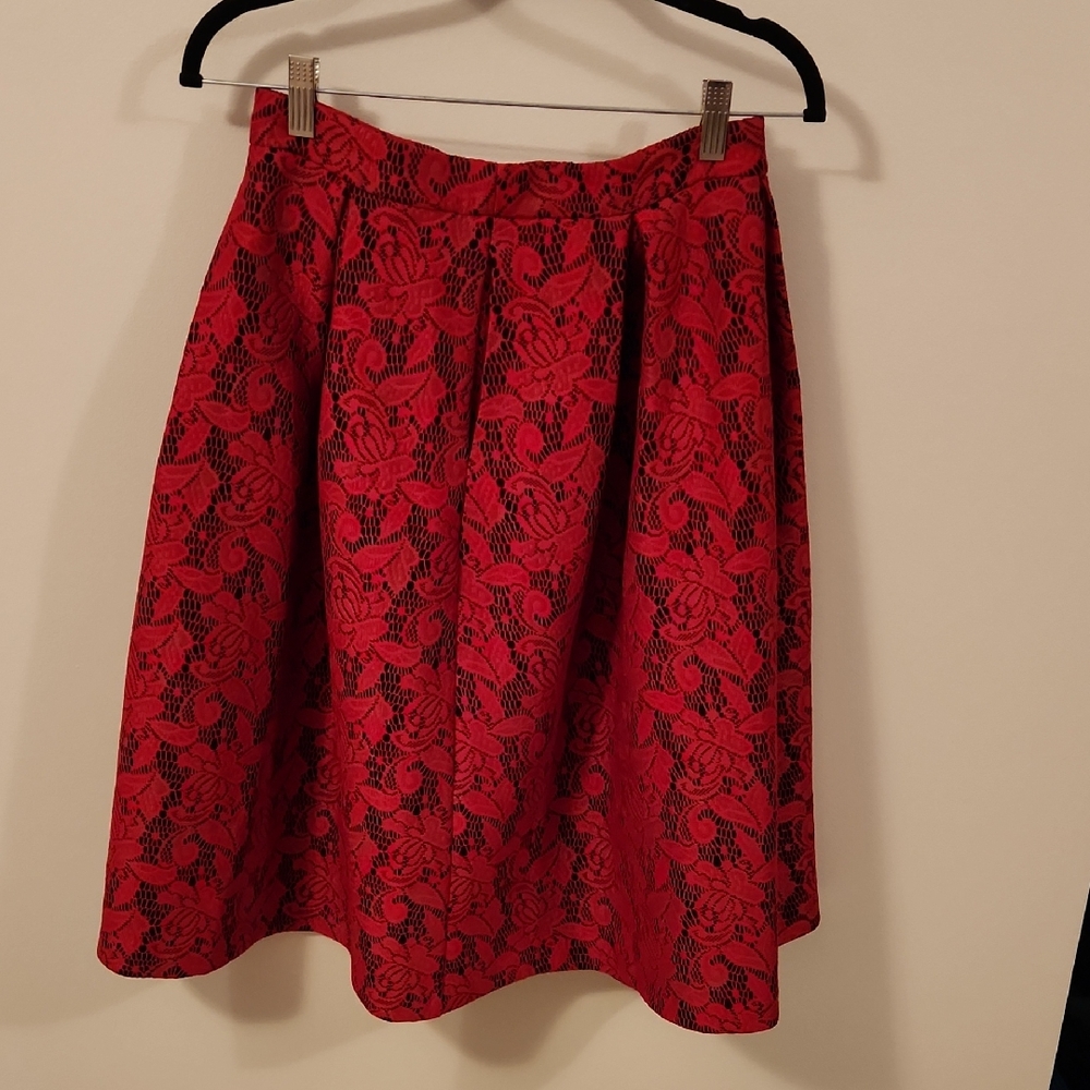 New York & Company Red and Black Floral A-Line Skirt